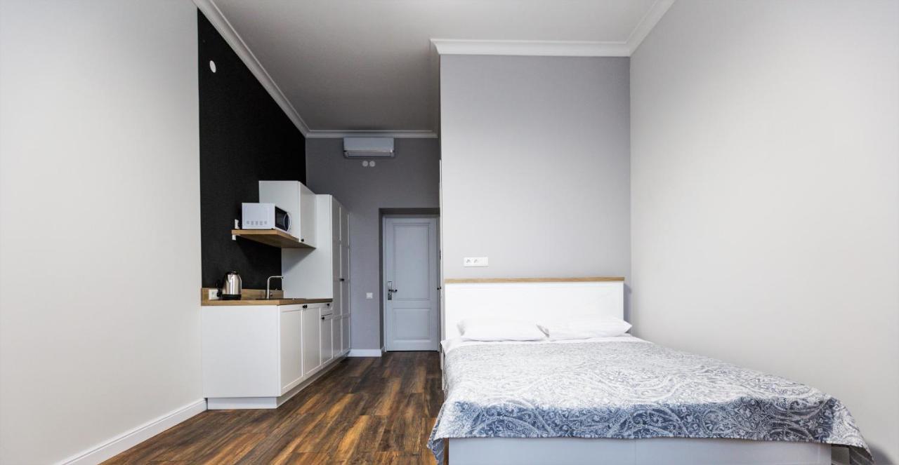 Hotel N°10 Lviv Ngoại thất bức ảnh
