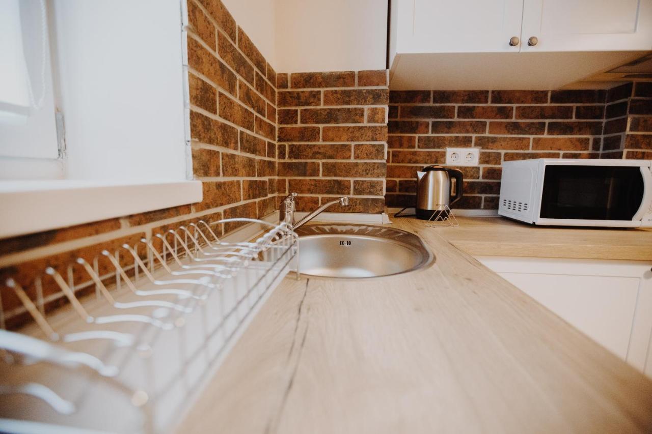Hotel N°10 Lviv Ngoại thất bức ảnh