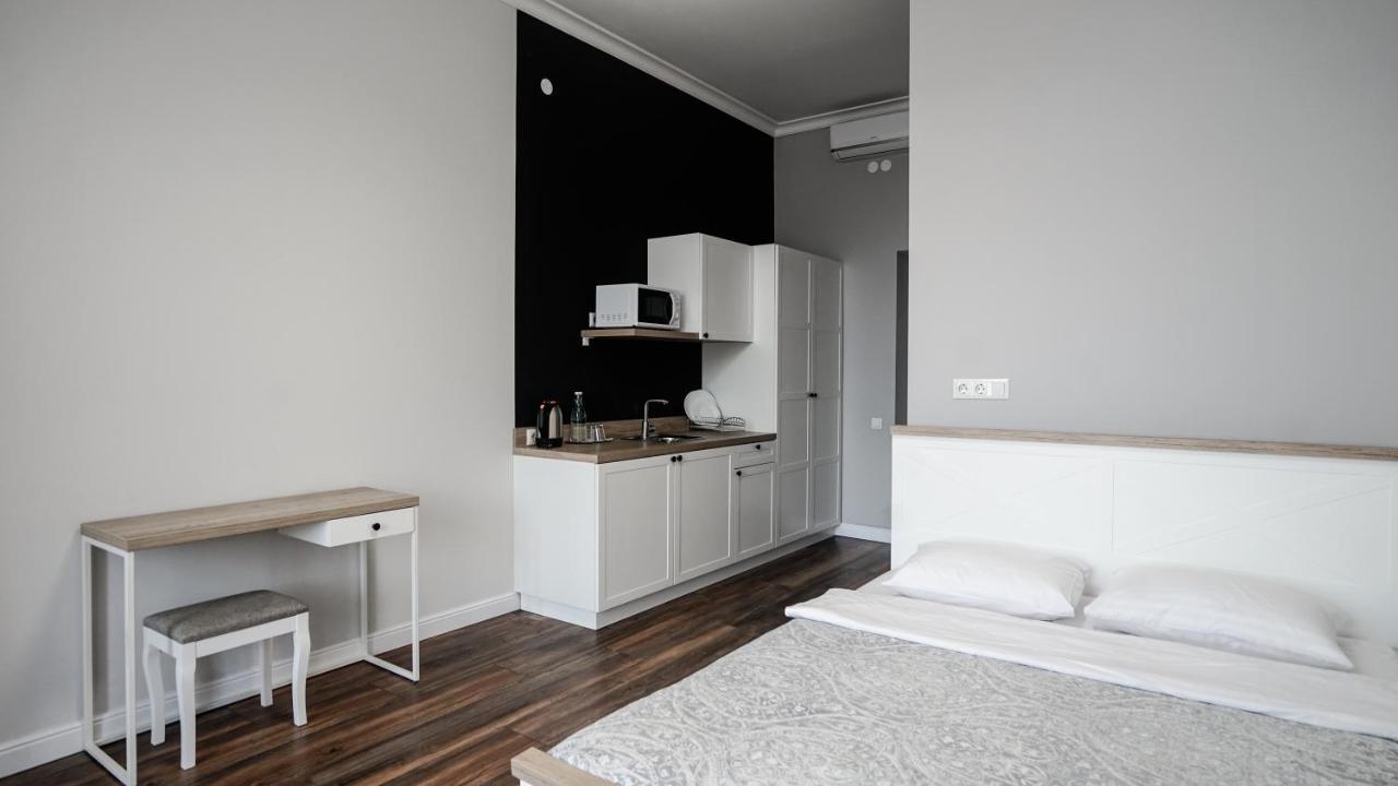 Hotel N°10 Lviv Ngoại thất bức ảnh