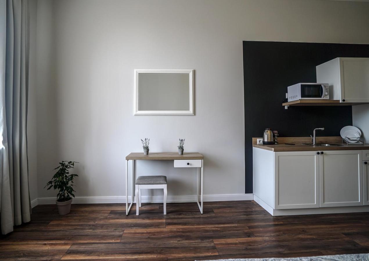 Hotel N°10 Lviv Ngoại thất bức ảnh