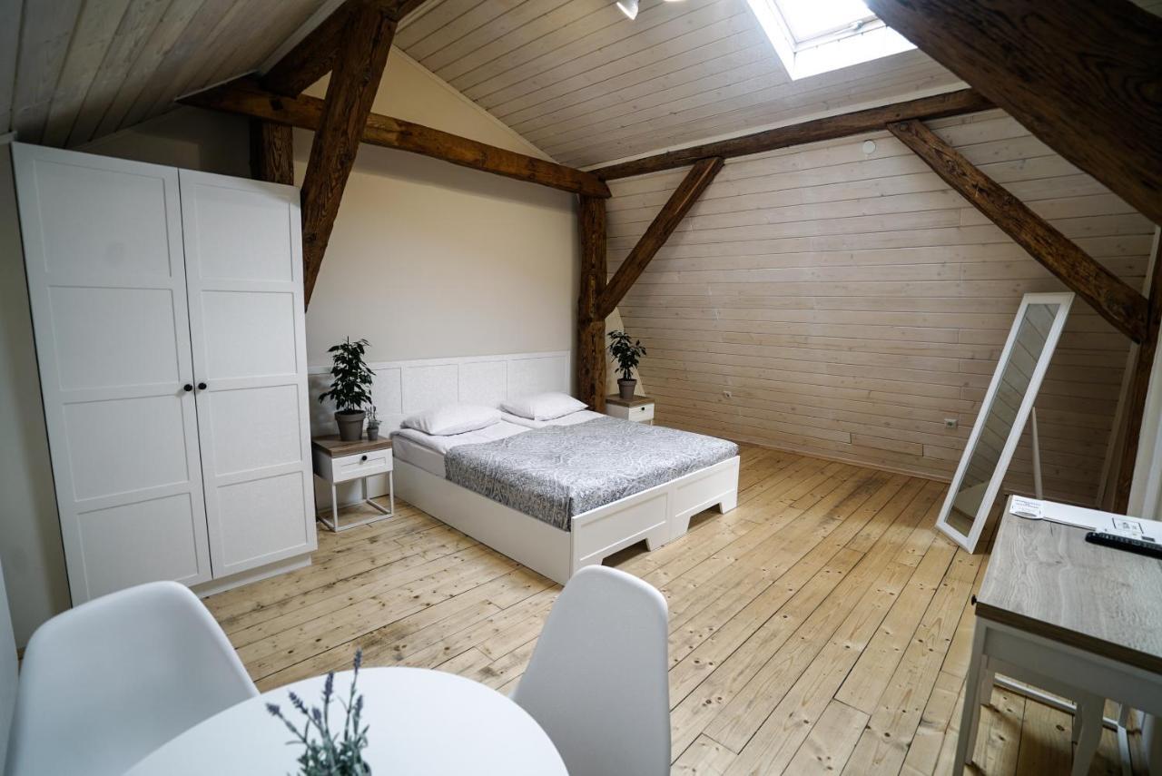 Hotel N°10 Lviv Ngoại thất bức ảnh